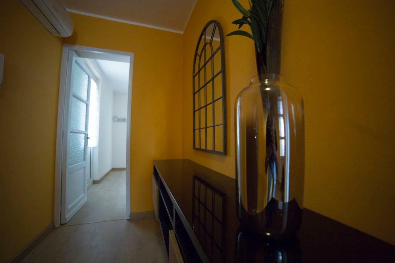 Yellow Orange Catania Ognina Luaran gambar